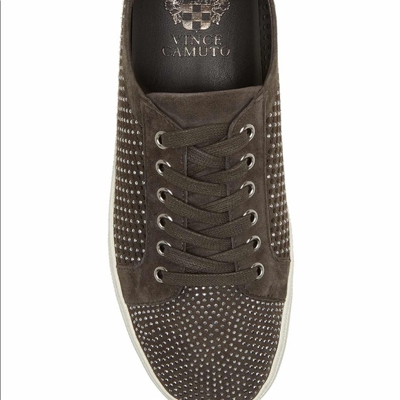 VINCE CAMUTO STUDDED SNEAKERS - Picture 2 of 7